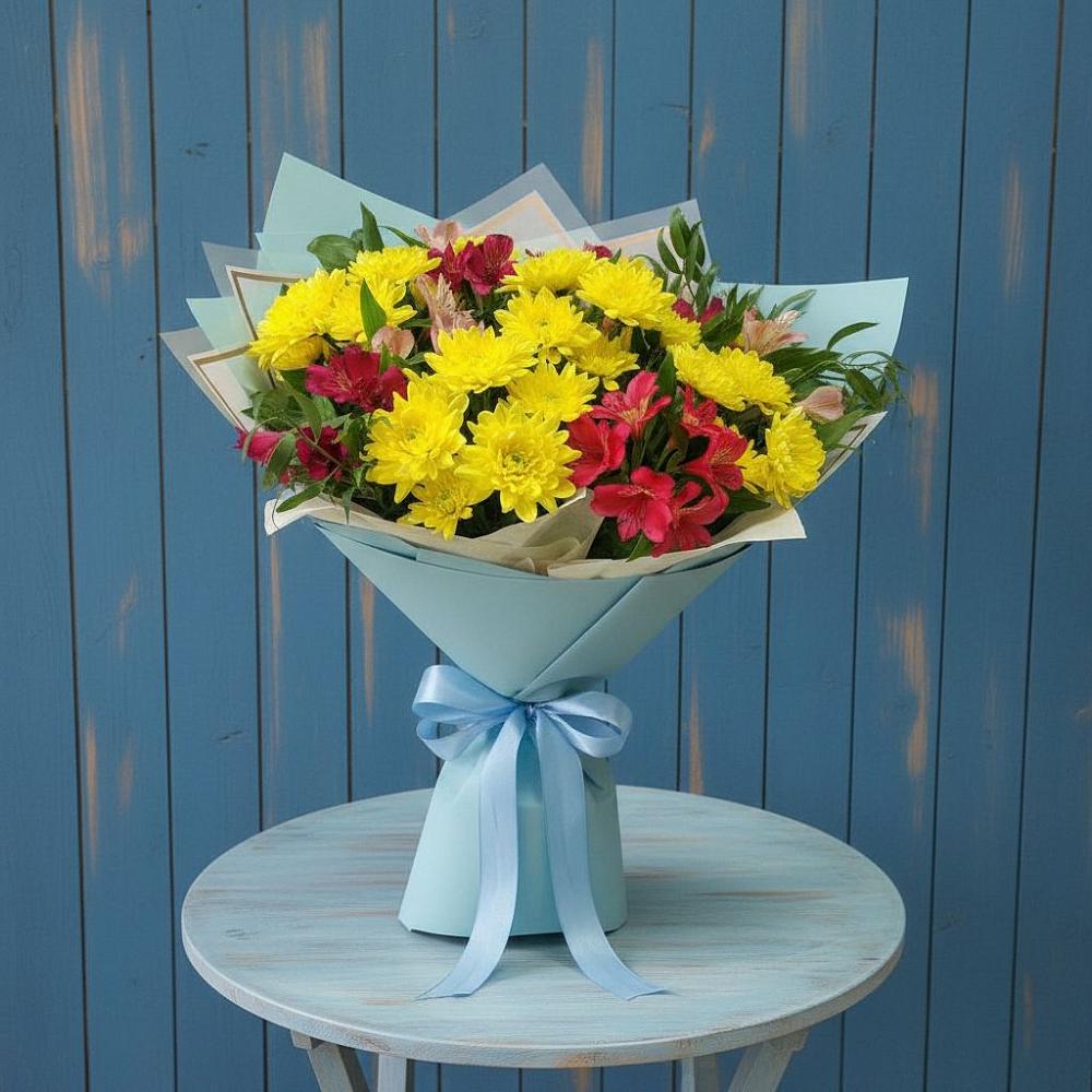 Букет цветов из: Альстромерии и Хризантемы в Сергиевский