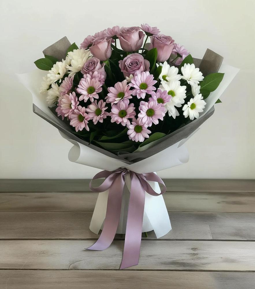 Букет цветов из: Хризантемы и Розы в Сергиевский