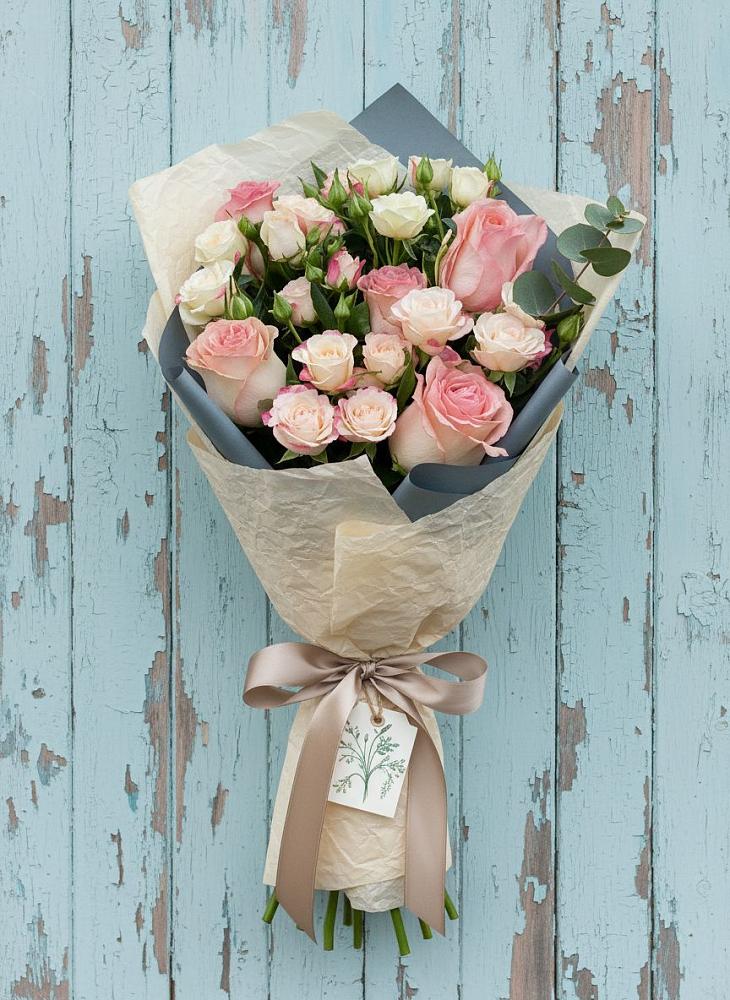 Букет цветов из: Розы в Сергиевский