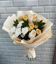 Букет цветов из:  Розы и Хризантемы в Сергиевский