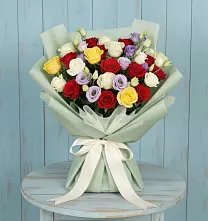 Букет цветов из:  Розы в Сергиевский