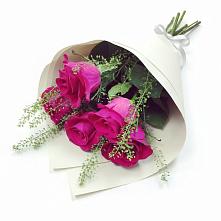 Букет цветов из:  Розы в Сергиевский