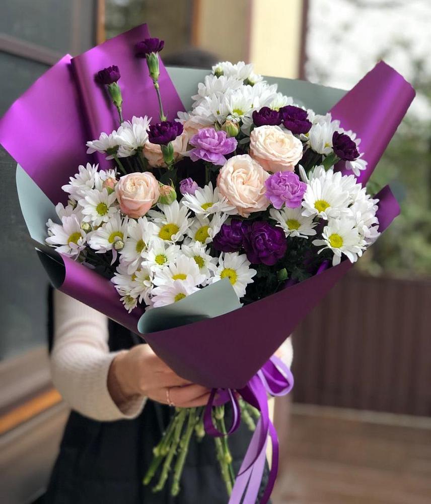 Букет цветов из: Хризантемы, Гвоздики и Розы в Сергиевский
