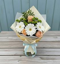 Букет цветов из:  Герберы, Розы и Хризантемы в Сергиевский