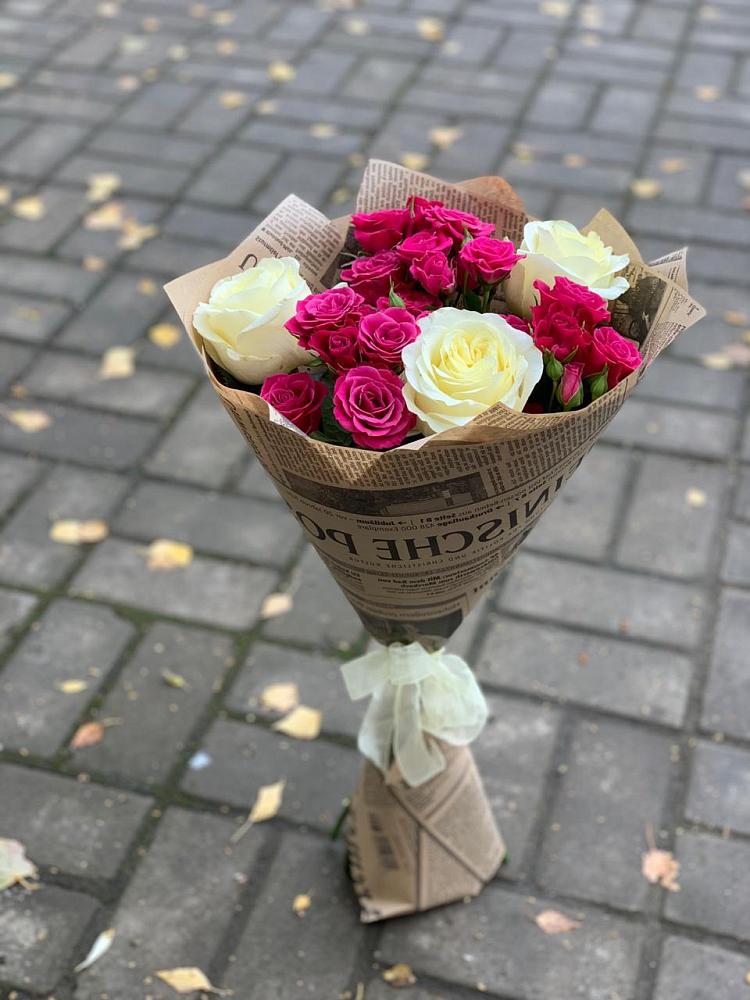 Букет цветов из: Розы в Сергиевский