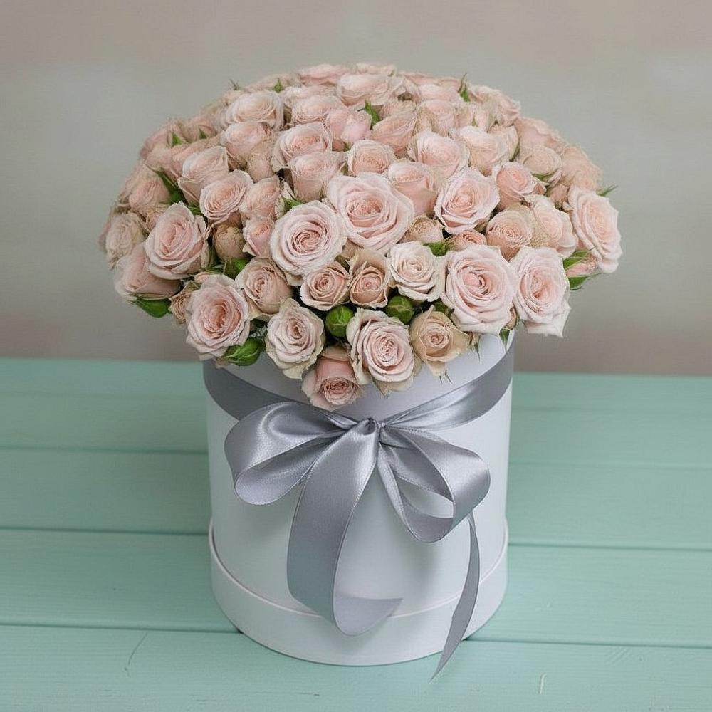 Цветочная композиция из Розы в шляпной коробке в Сергиевский